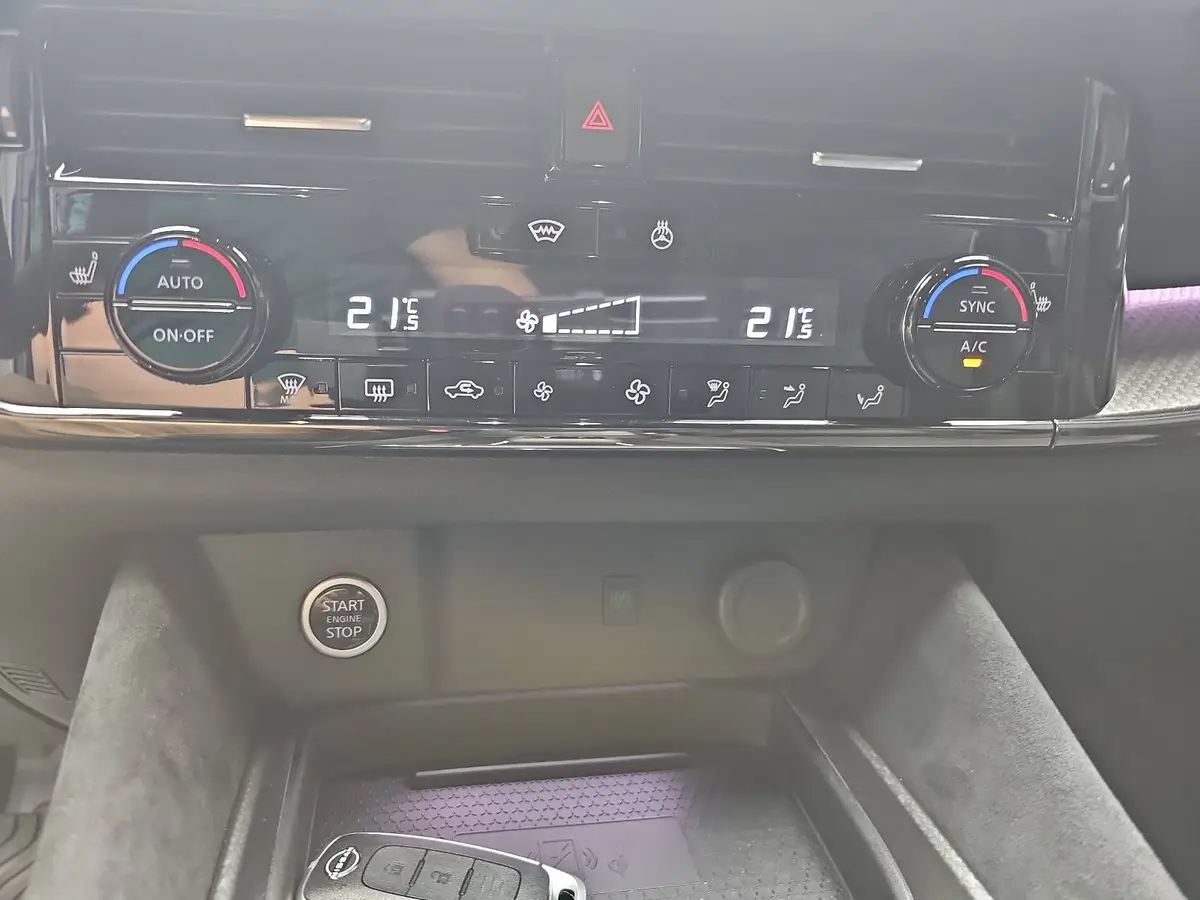 NISSAN QASHQAI 1.3 DIG-T MHEV X-TRONIC N-DESIGN 2WD NAVI LED LM20