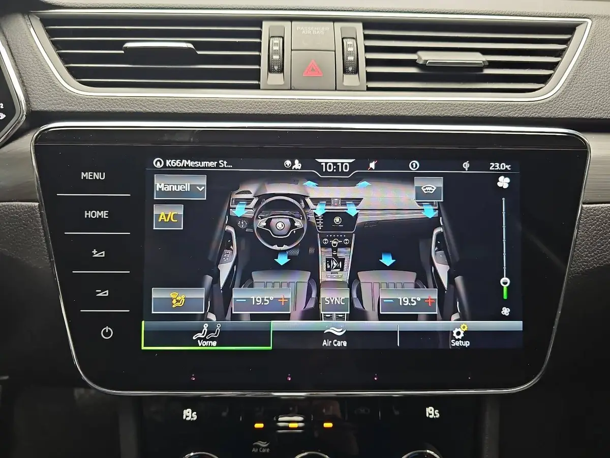 SKODA SUPERB COMBI 2.0 TDI DSG STYLE NAVI LED AHK