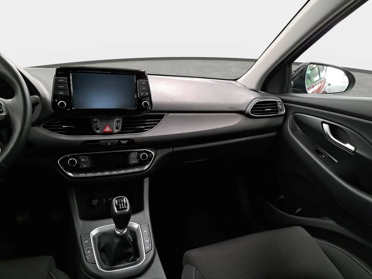 HYUNDAI I30 1.4 YES! GRA WINTER KAMERA