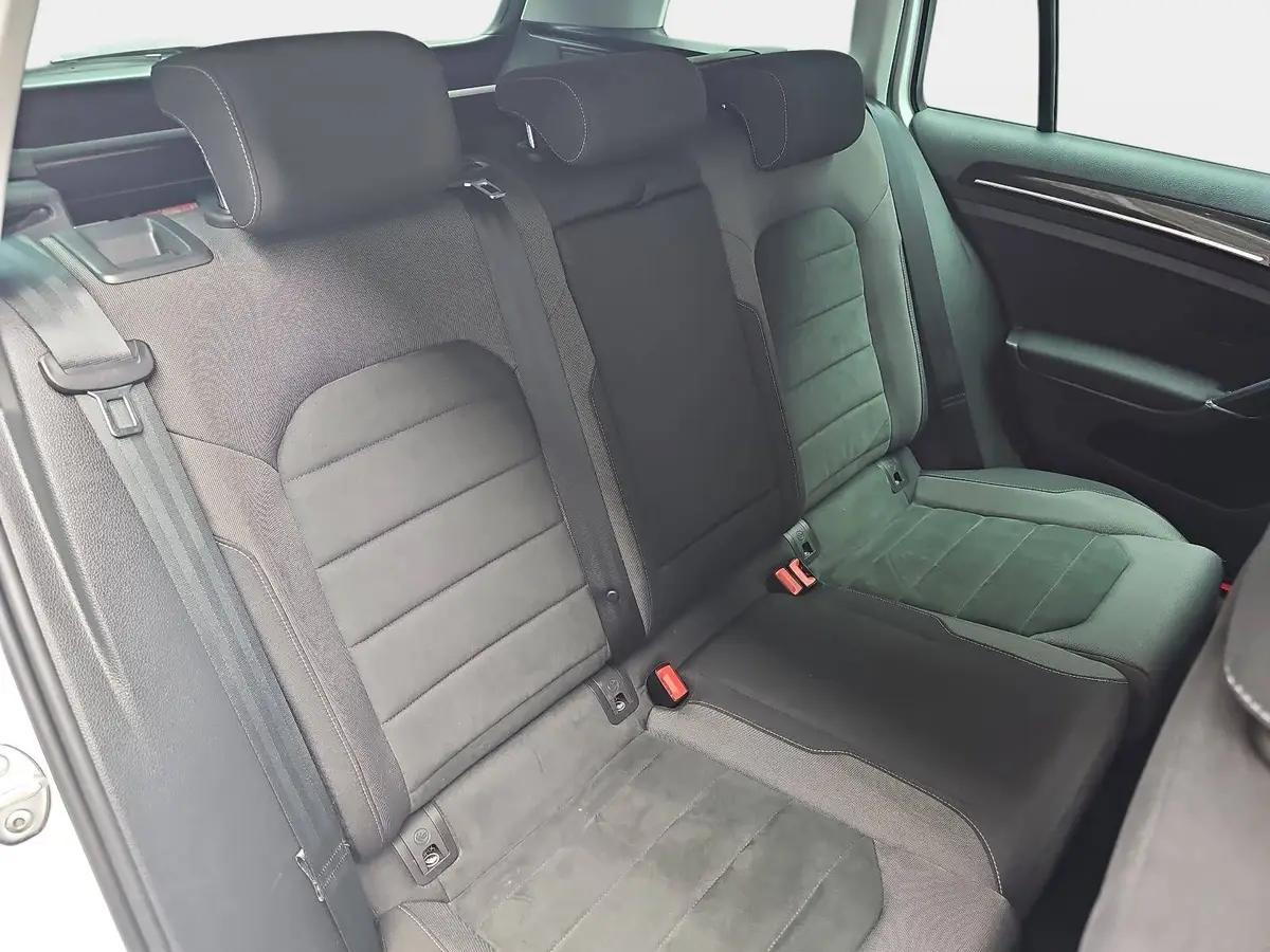 VW GOLF 1.5 TSI DSG VII VARIANT HIGHLINE NAVI