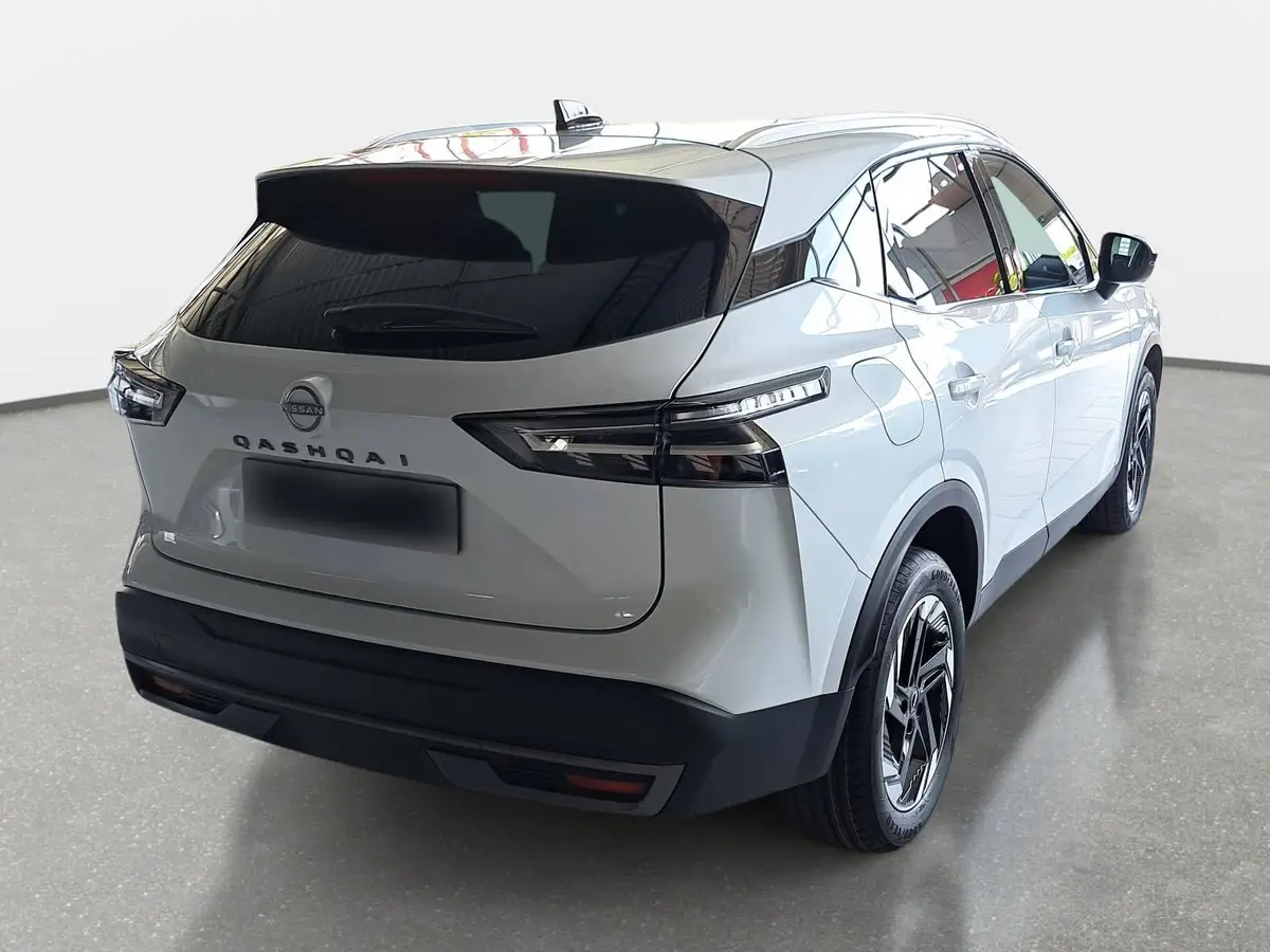 NISSAN QASHQAI 1.3 DIG-T MHEV AUTO. MJ27 N-CONNECTA WINTER EL-HECKKLAPPE PANO
