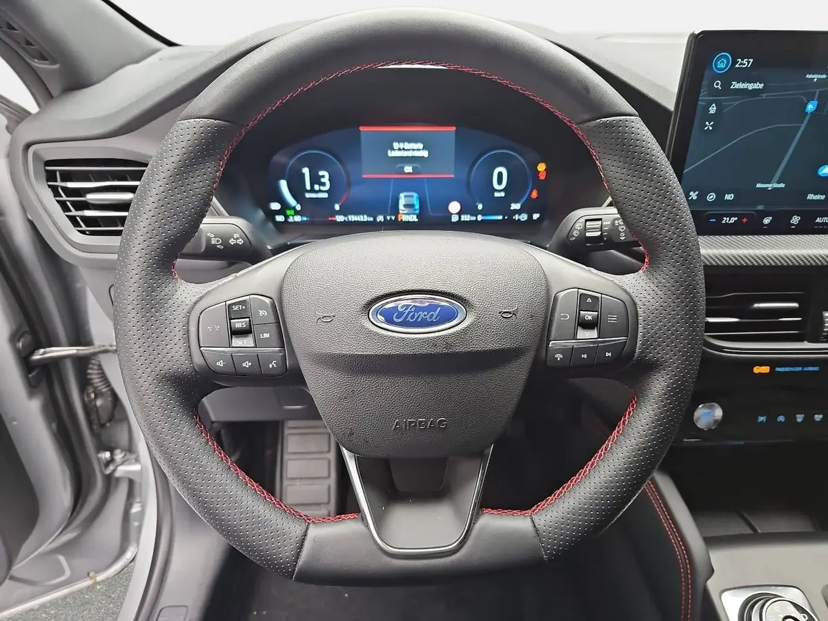 FORD KUGA 1.5 EB AUTO. ST-LINE NAVI LED KLIMAAUTO WINTER SIC