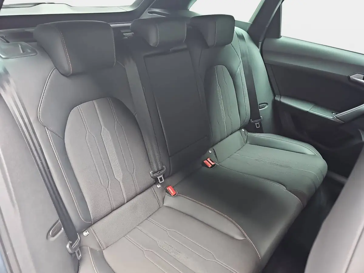 CUPRA LEON ST 1.4 E-HYBRID DSG MATRIX ACC DCC