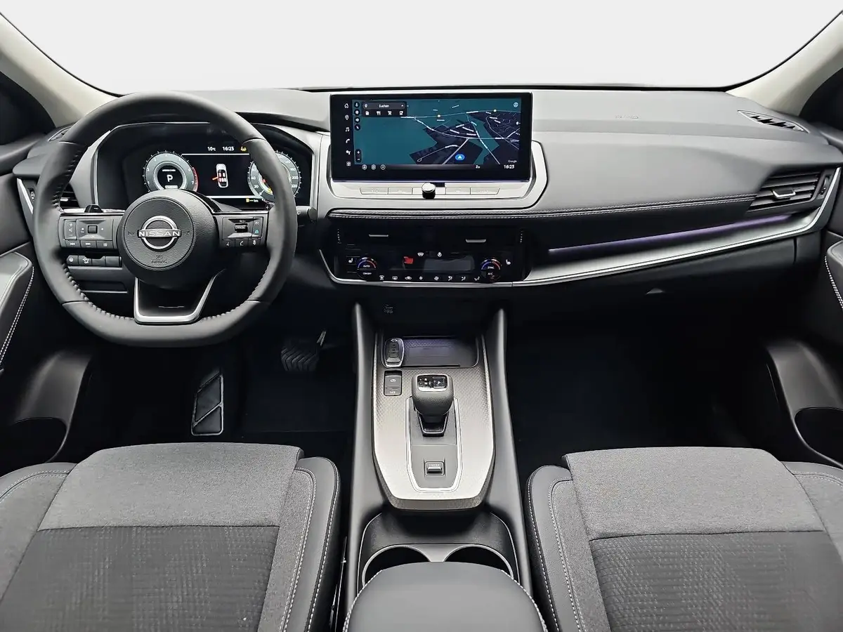 NISSAN QASHQAI 1.3 DIG-T XTRONIC N-CONNECTA PANO WINTER