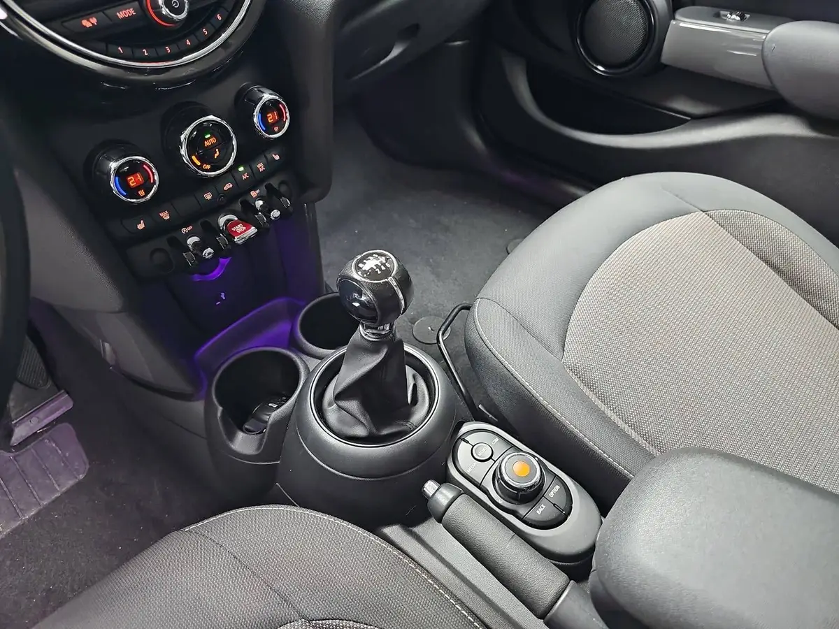MINI COOPER PEPPER LED PDC LM16