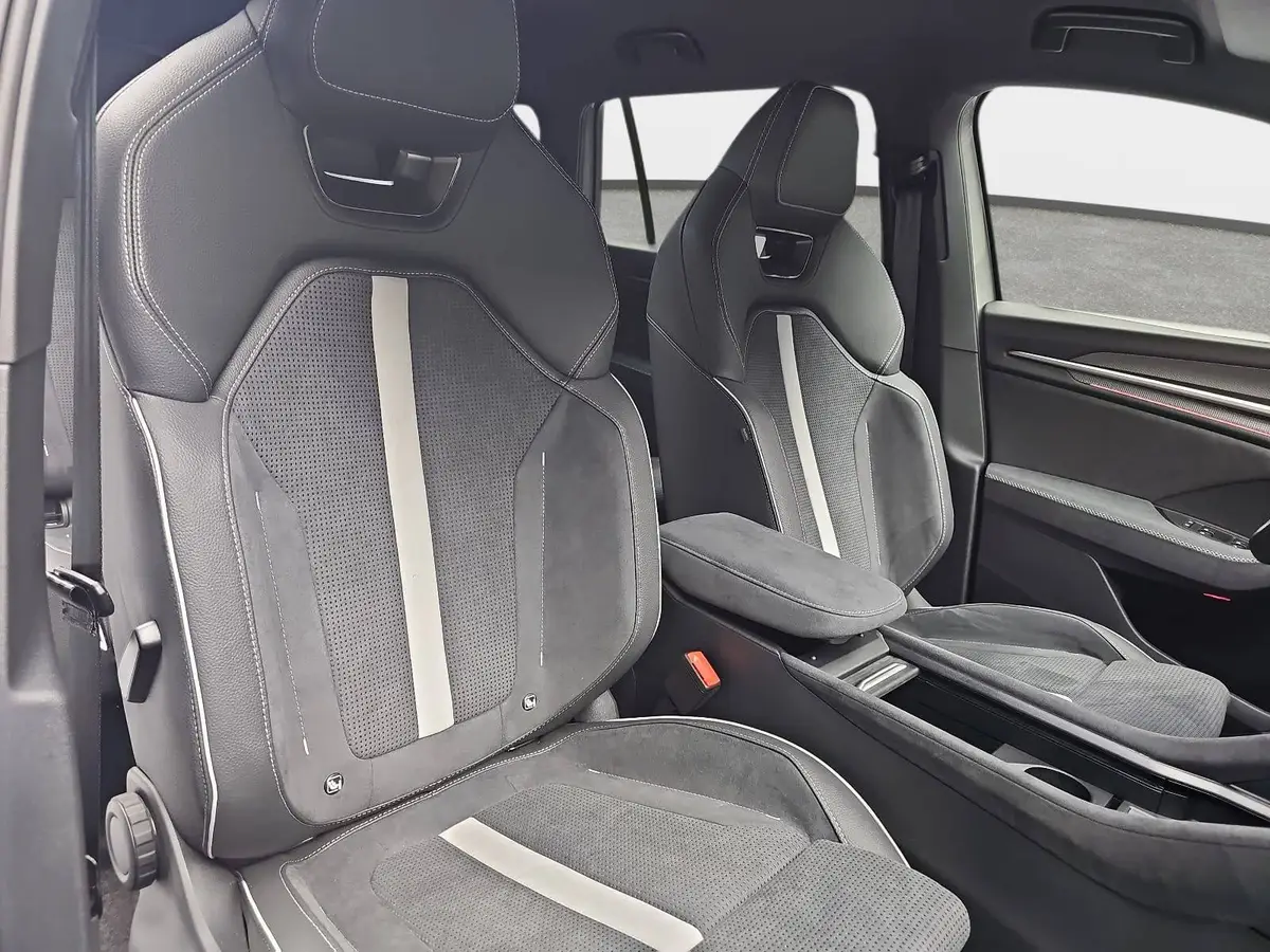 SKODA KODIAQ 1.5 TSI DSG SPORTLINE NAVI LED ACC WINTER KAMERA A
