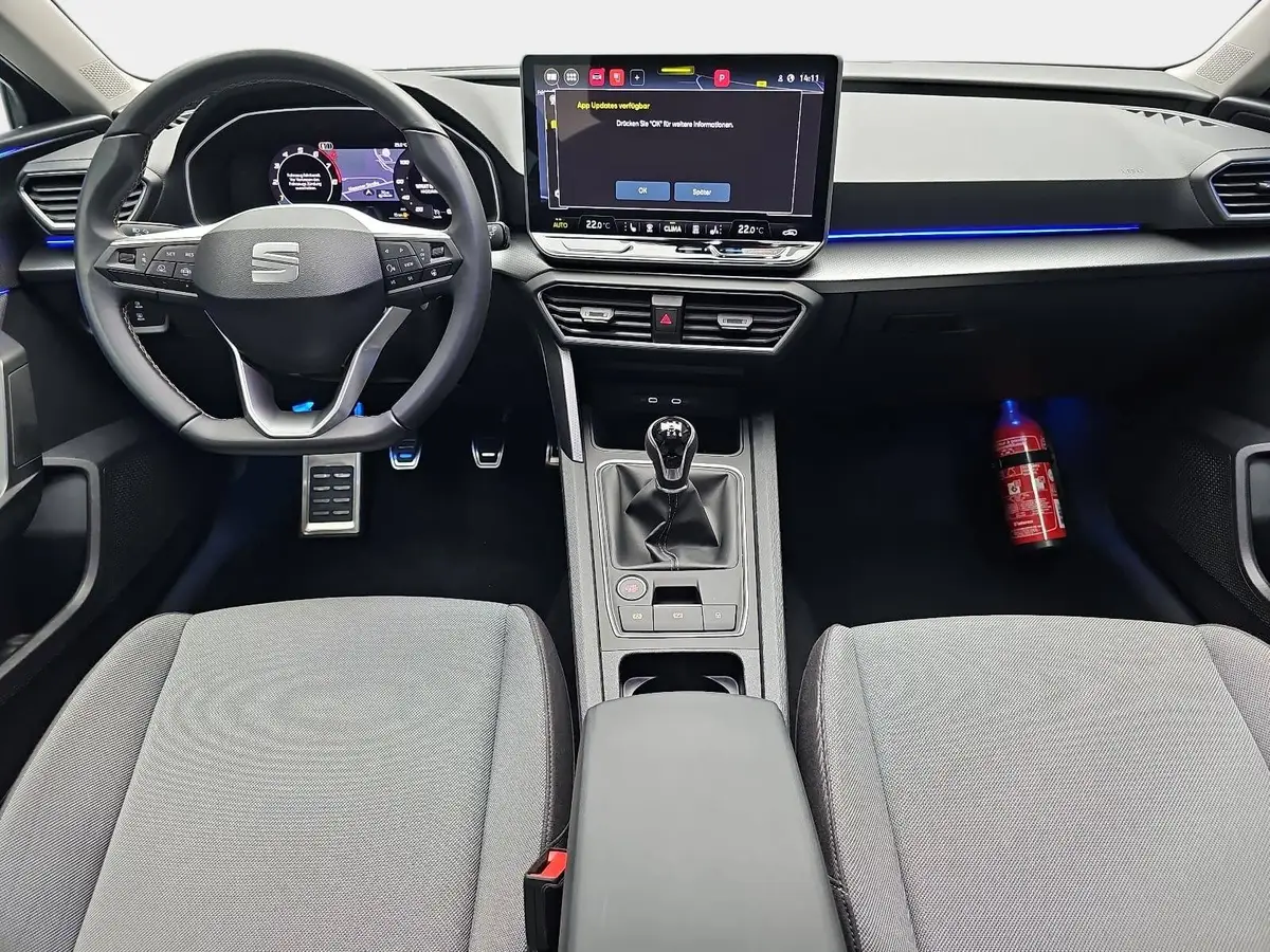 SEAT LEON 1.5 TSI STYLE NAVI LED KAMERA
