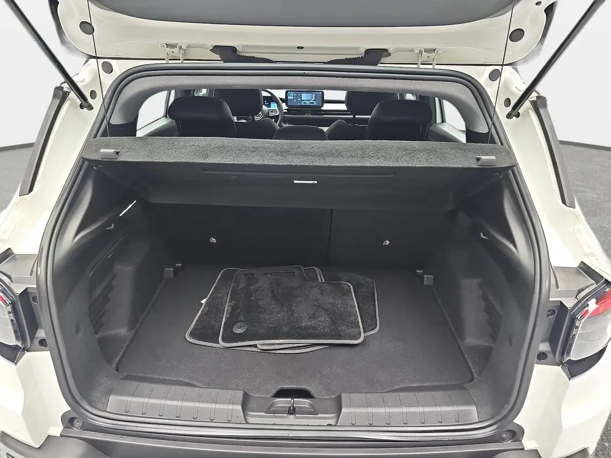 JEEP AVENGER AUTO. 51KWH ALTITUDE LED PANO LM17