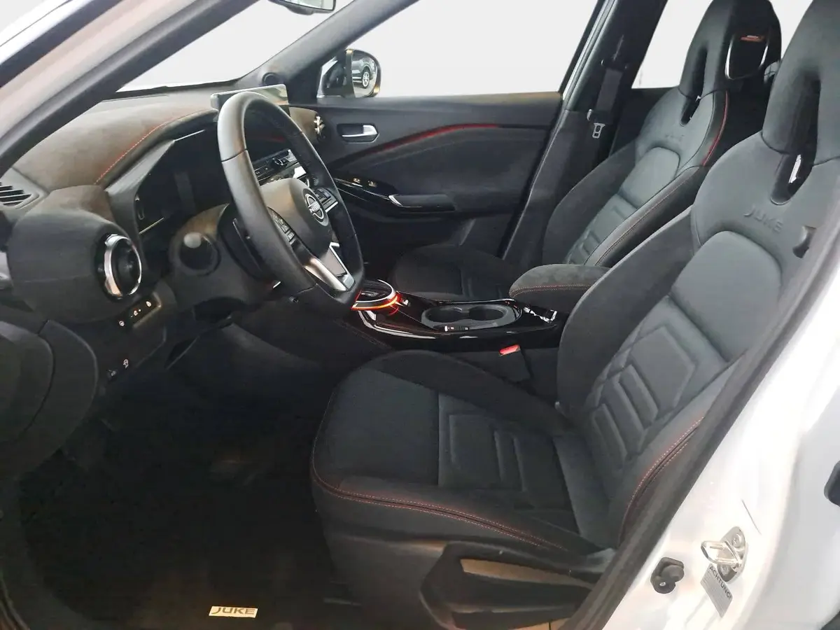 NISSAN JUKE 1.0 DIG-T 5T AUTO. REDLINE EDITION TECH BOSE FRONTSCHEIBENHEIZUNG