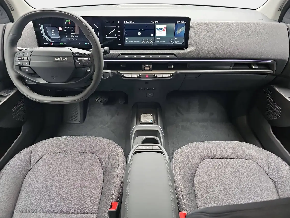 KIA EV2 61.0 KWH EARTH MJ27 4SITZE WINTER-CONNECT TECHN DRIVEWISE-PARK DESIGN
