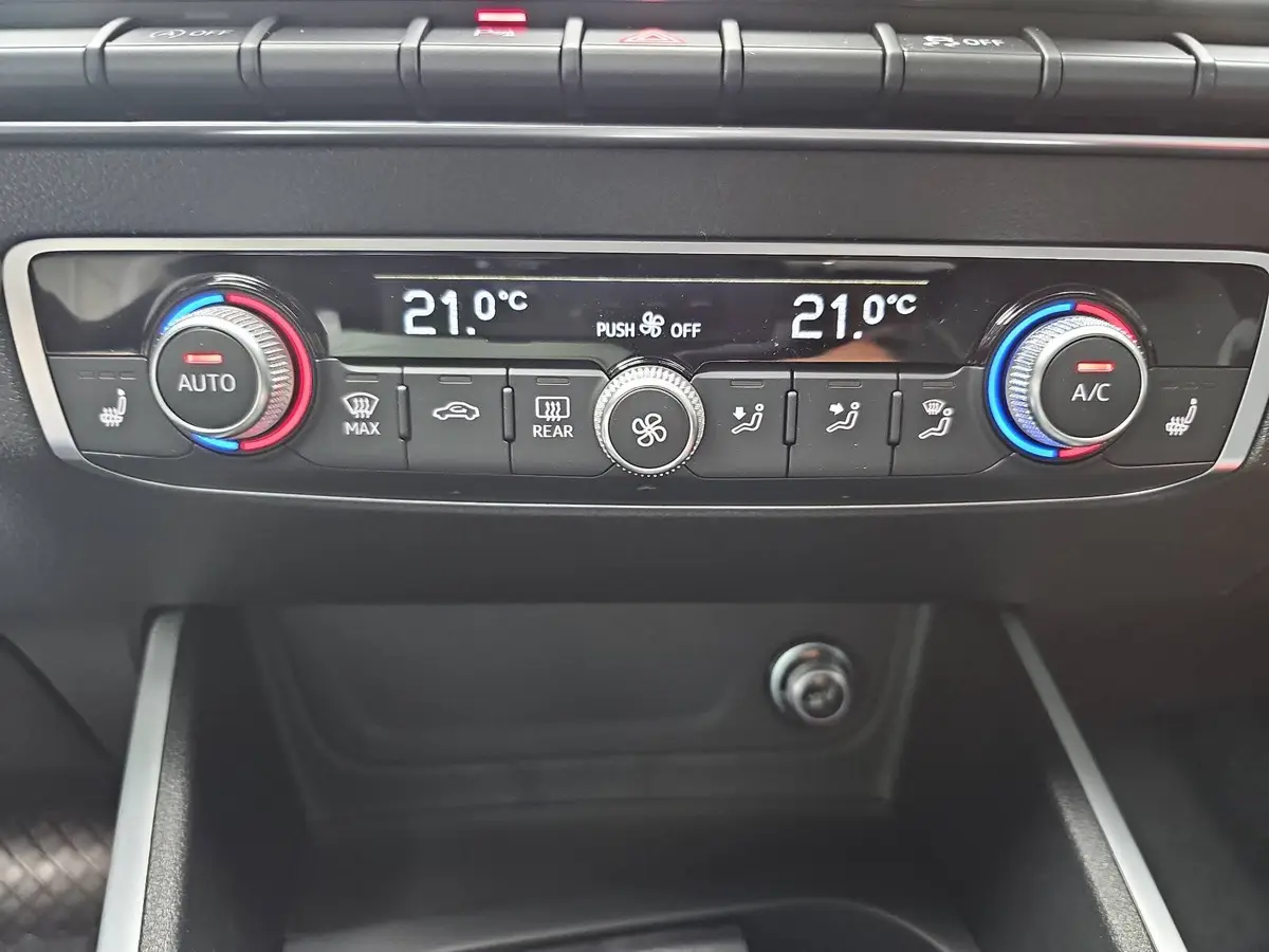 AUDI Q2 35 TFSI S-TRONIC S LINE NAVI LED KLIMAAUTO EL.HEC