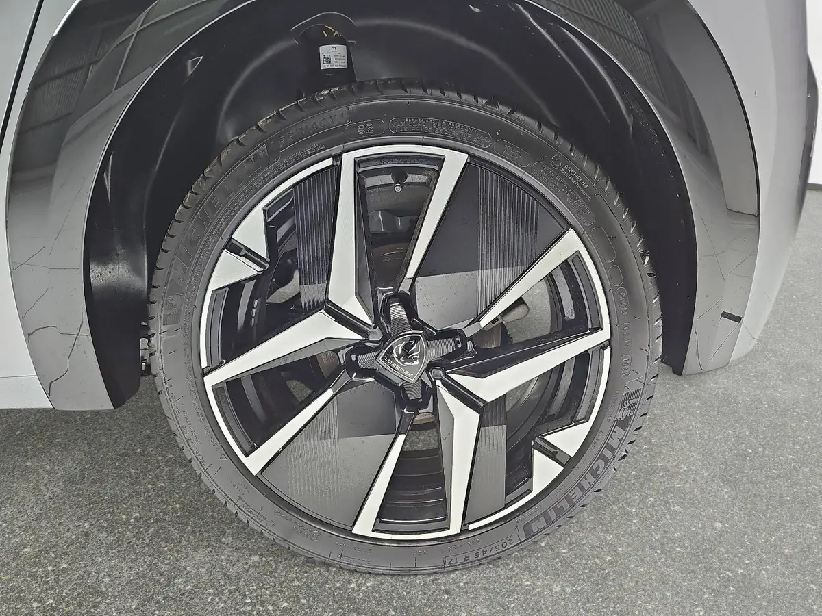 PEUGEOT 208 1.2 HYBRID 110 E-DSC6 GT KLIMA LED MIRROR-SCREEN K