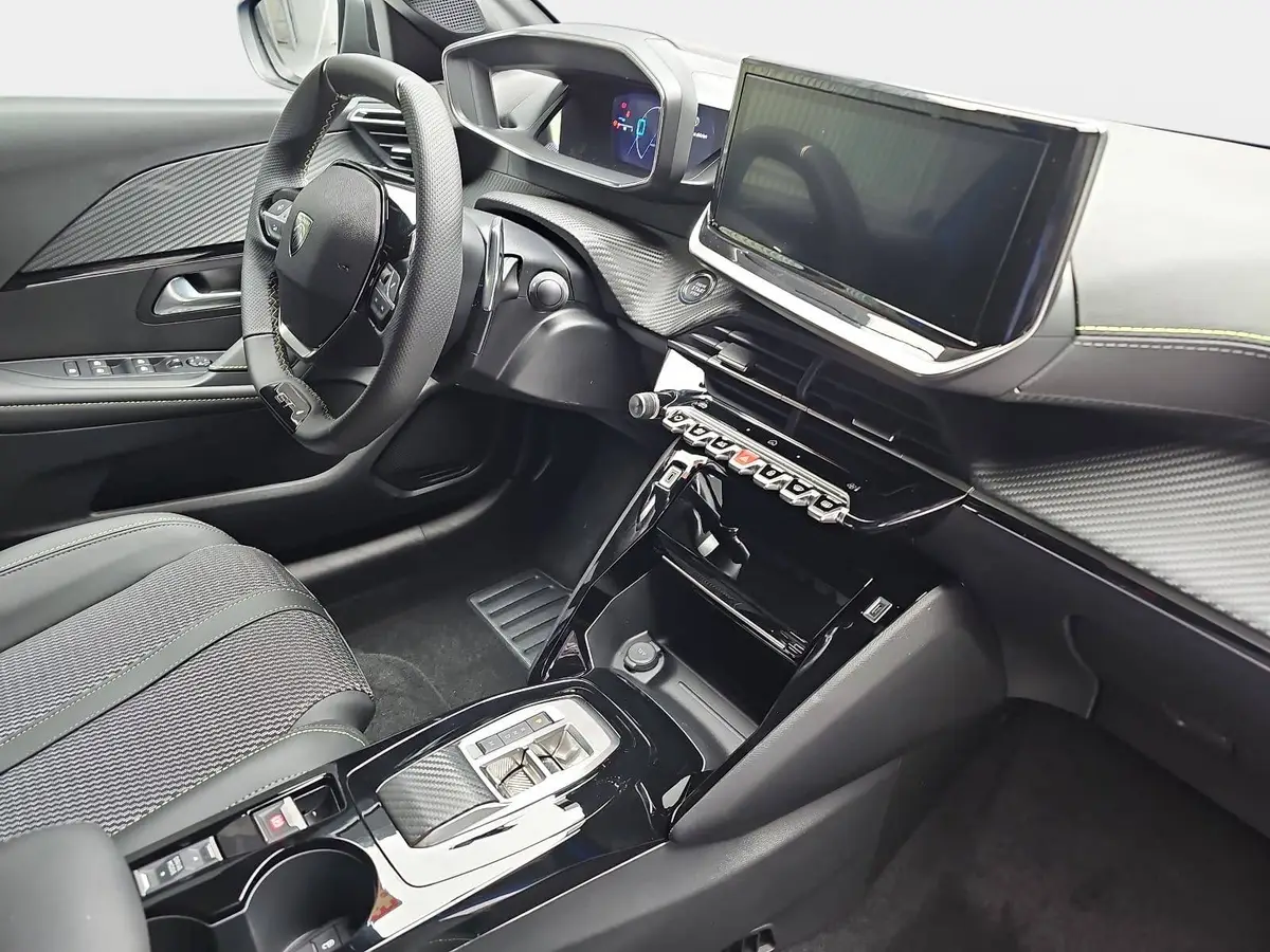 PEUGEOT 208 1.2 HYBRID 110 E-DSC6 GT KLIMA LED MIRROR-SCREEN K