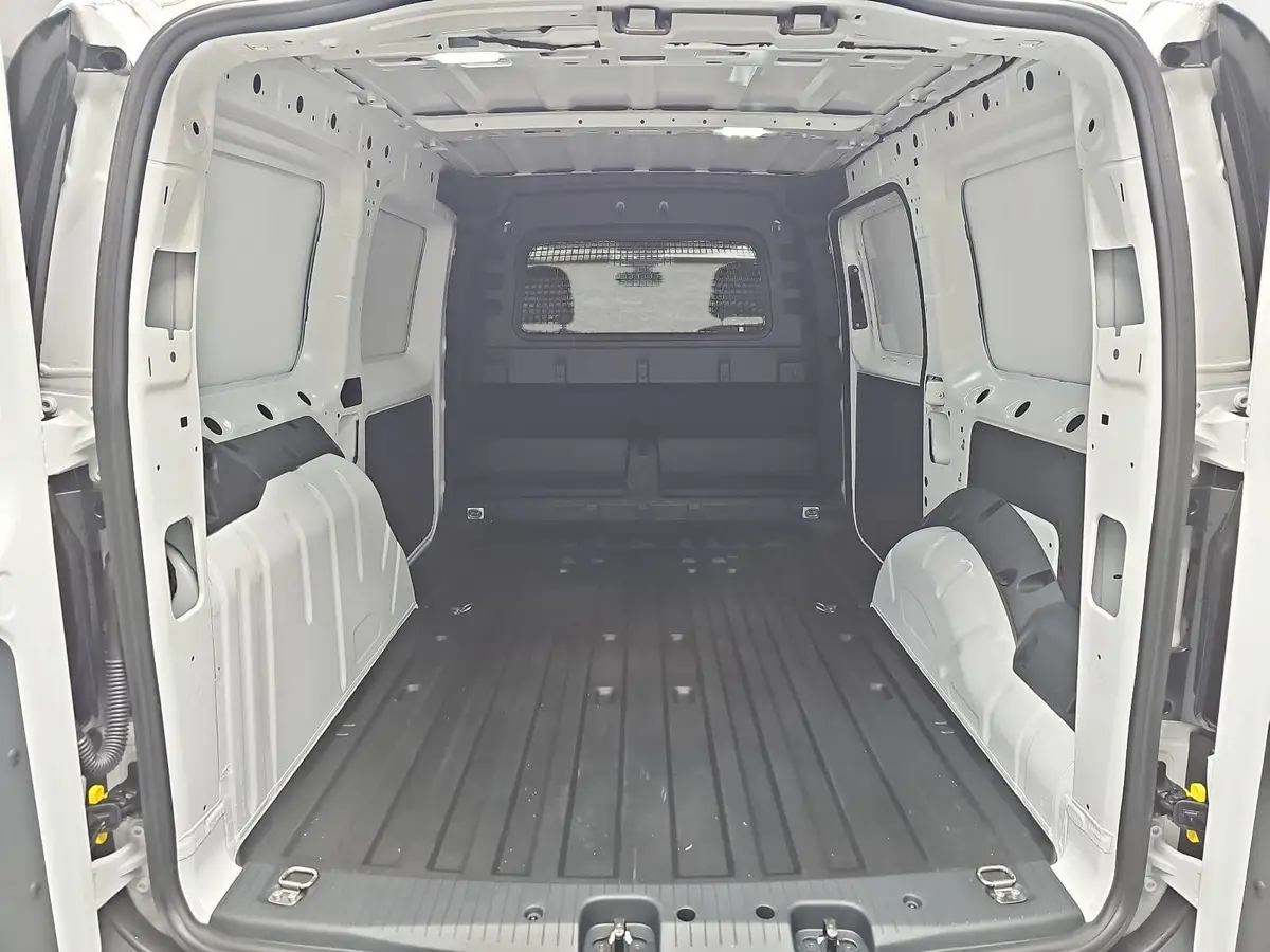 VW CADDY MAXI 2.0 TDI CARGO KLIMA APP-CONNECT PDC KAMERA