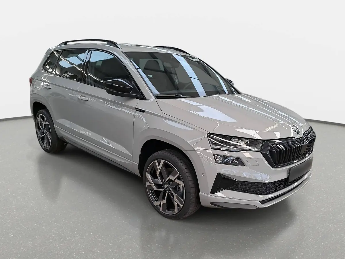 SKODA KAROQ 1.5 TSI DSG SPORTLINE NAVI LED-MATRIX PANO CANTON 
