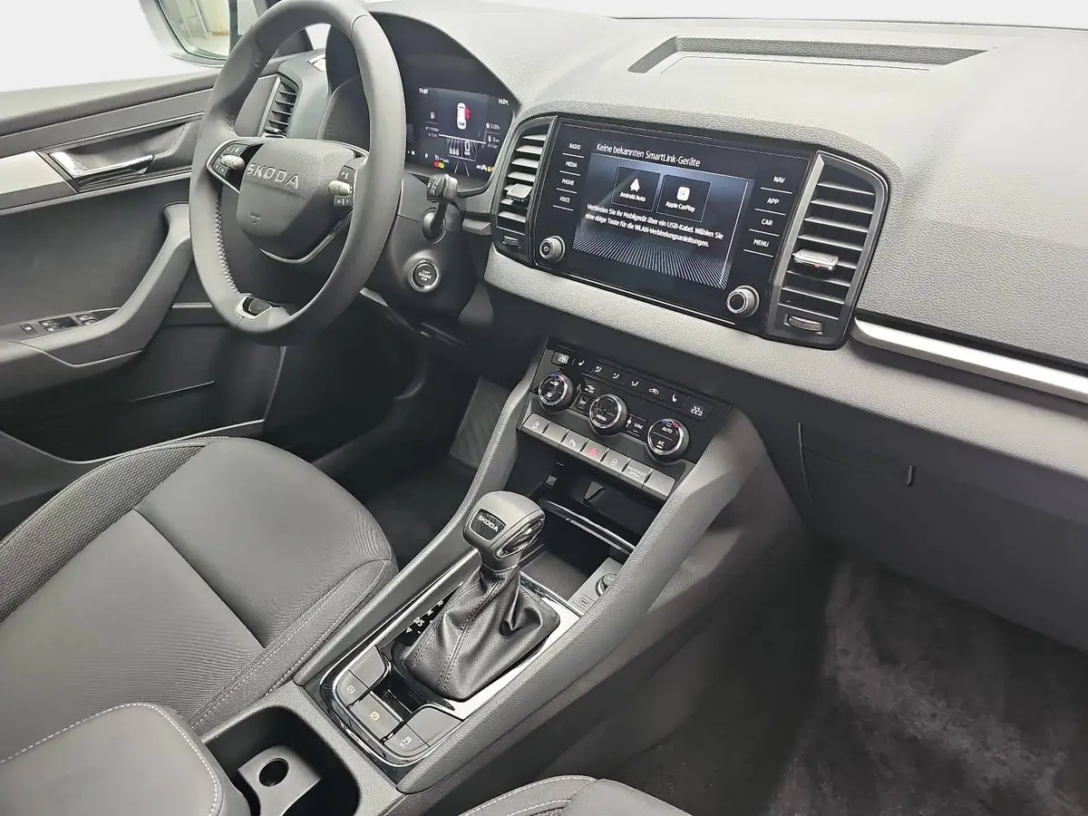 SKODA KAROQ 1.5 TSI DSG FAMILY LED KAMERA LM17