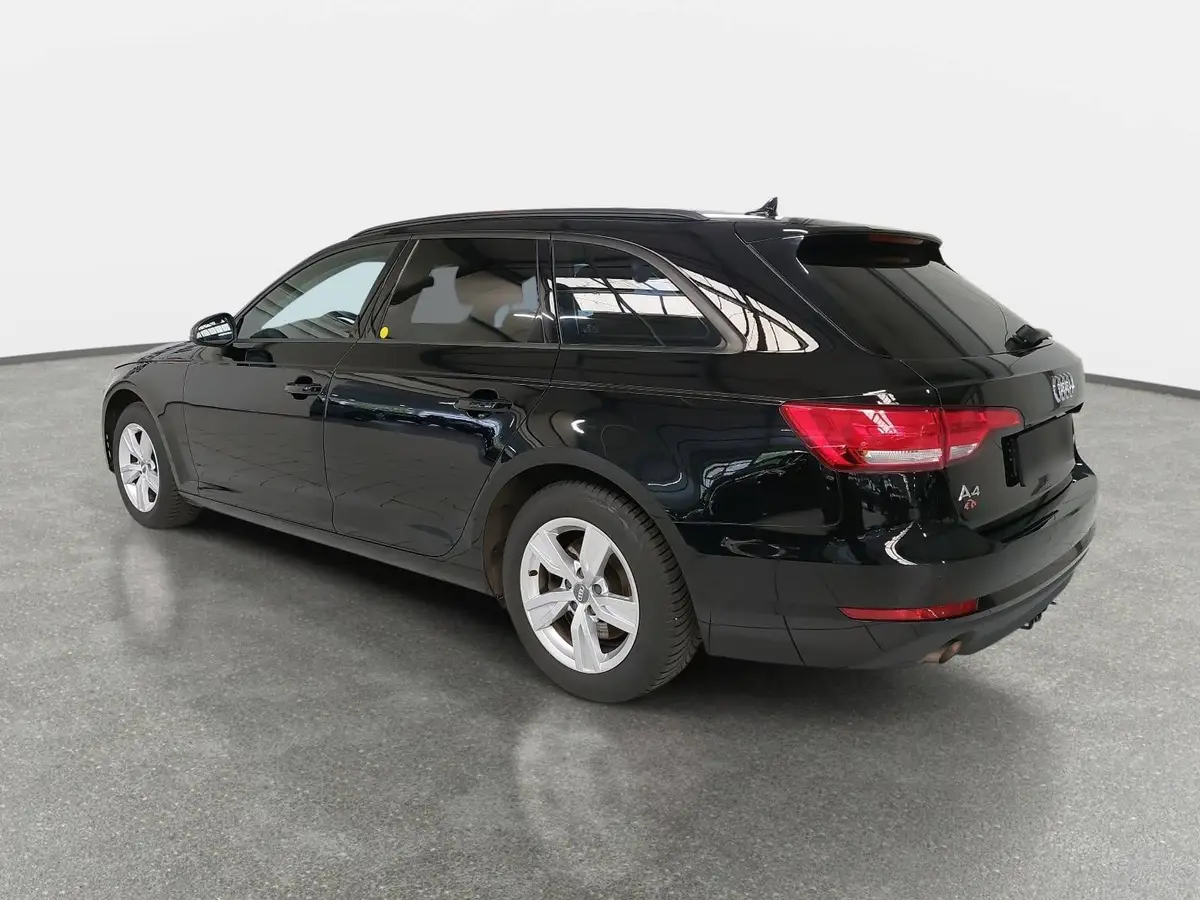 AUDI A4 1.4 TFSI AVANT BASIS WINTER AHK