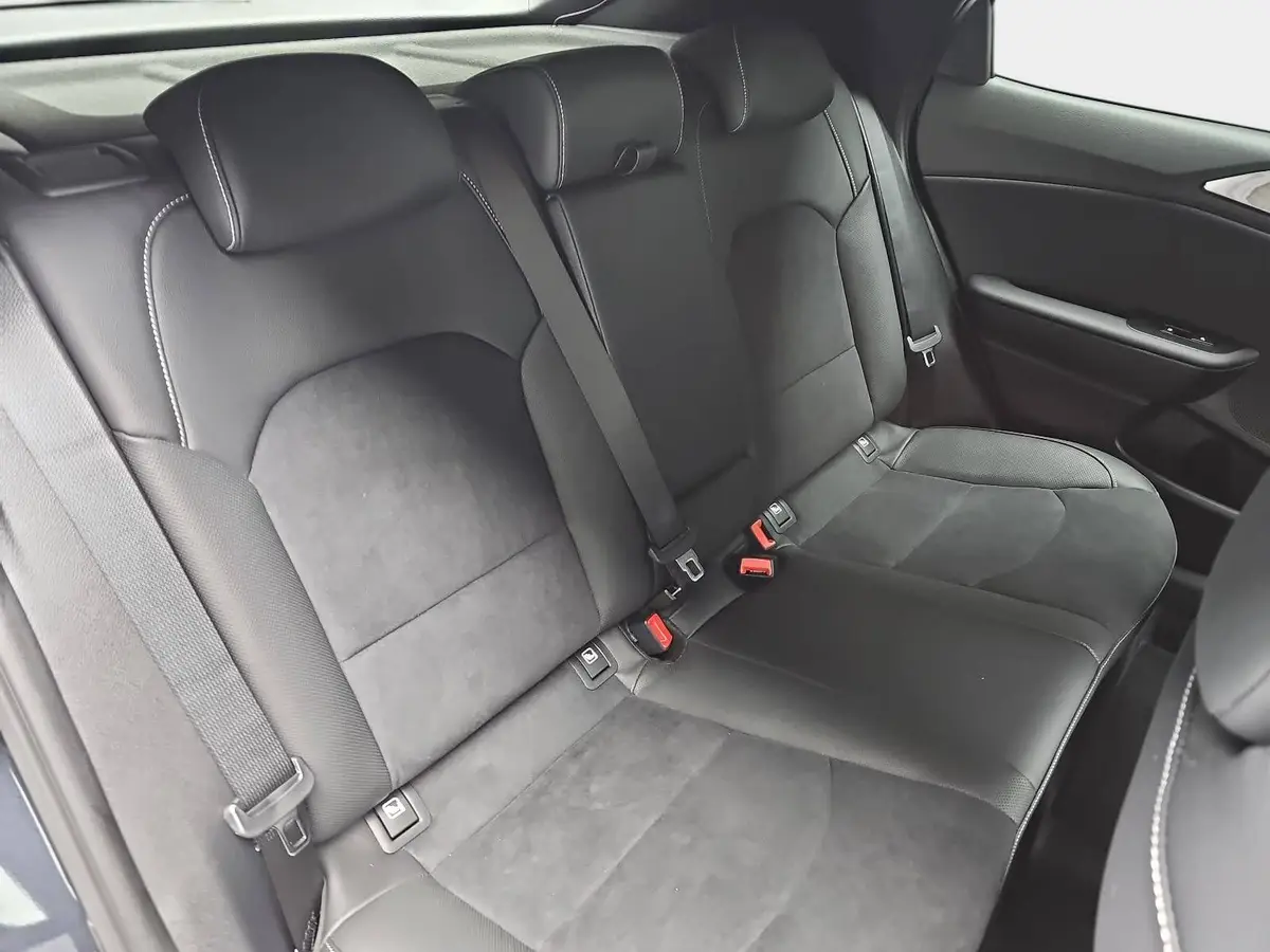 KIA XCEED 1.6 T-GDI 180 DCT GT-LINE MJ26 LEDER