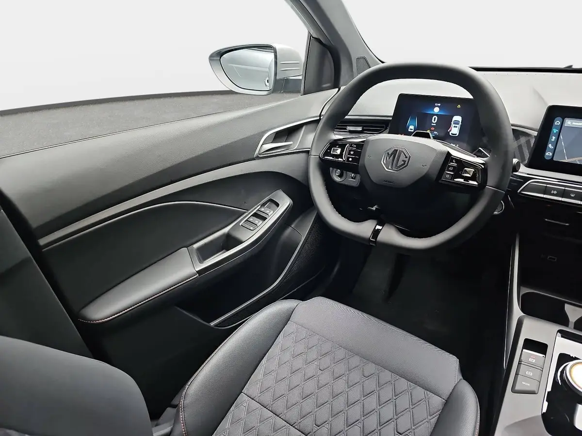 MG MG3 1.5 HYBRID+ LUXURY