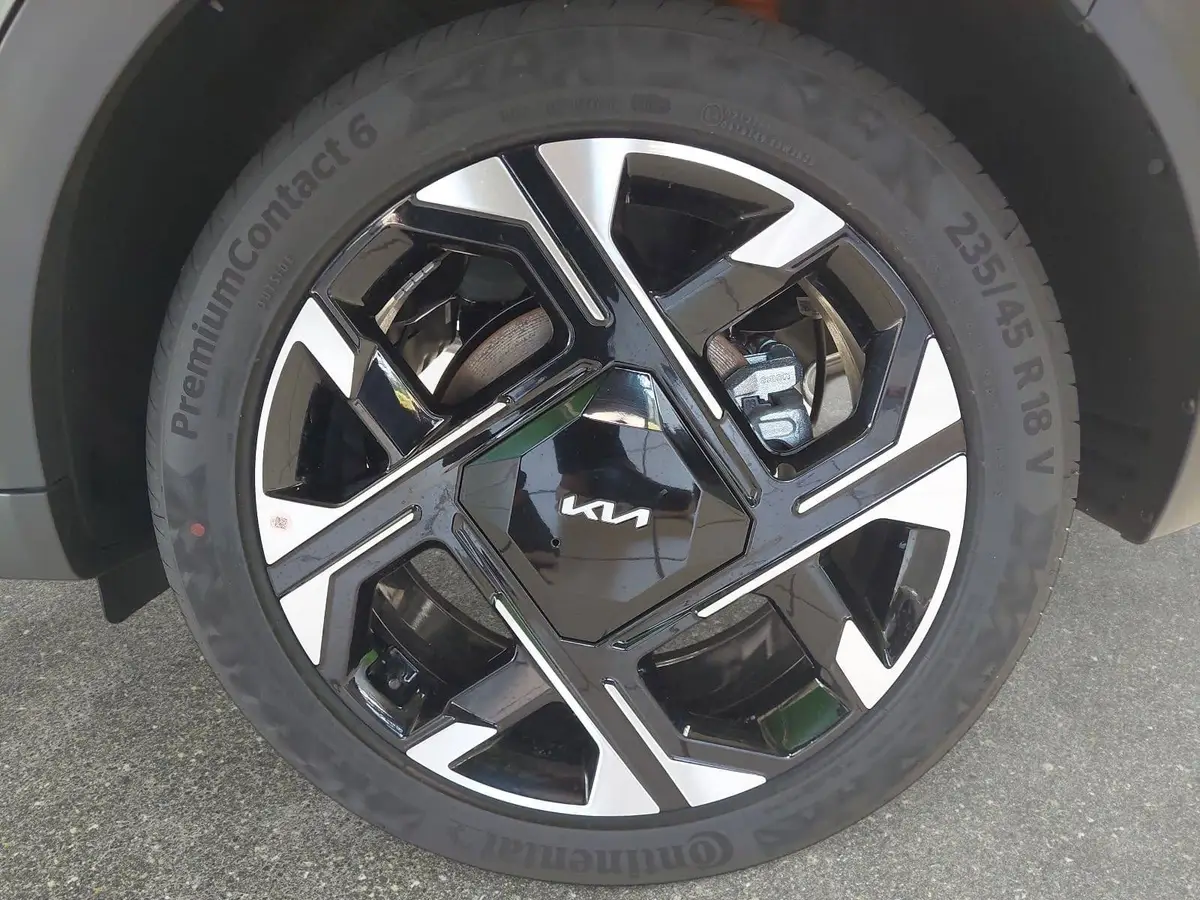 KIA XCEED 1.6 T-GDI 150 DCT SPIRIT MJ27 SOUND