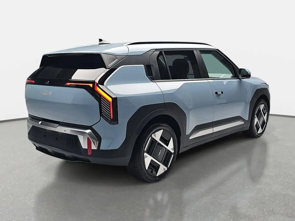 KIA EV3 81.4 KWH EARTH MJ26 WINTER BUSIN. UPGRADE DRIVEWISE-PARK DESIGN SOUND