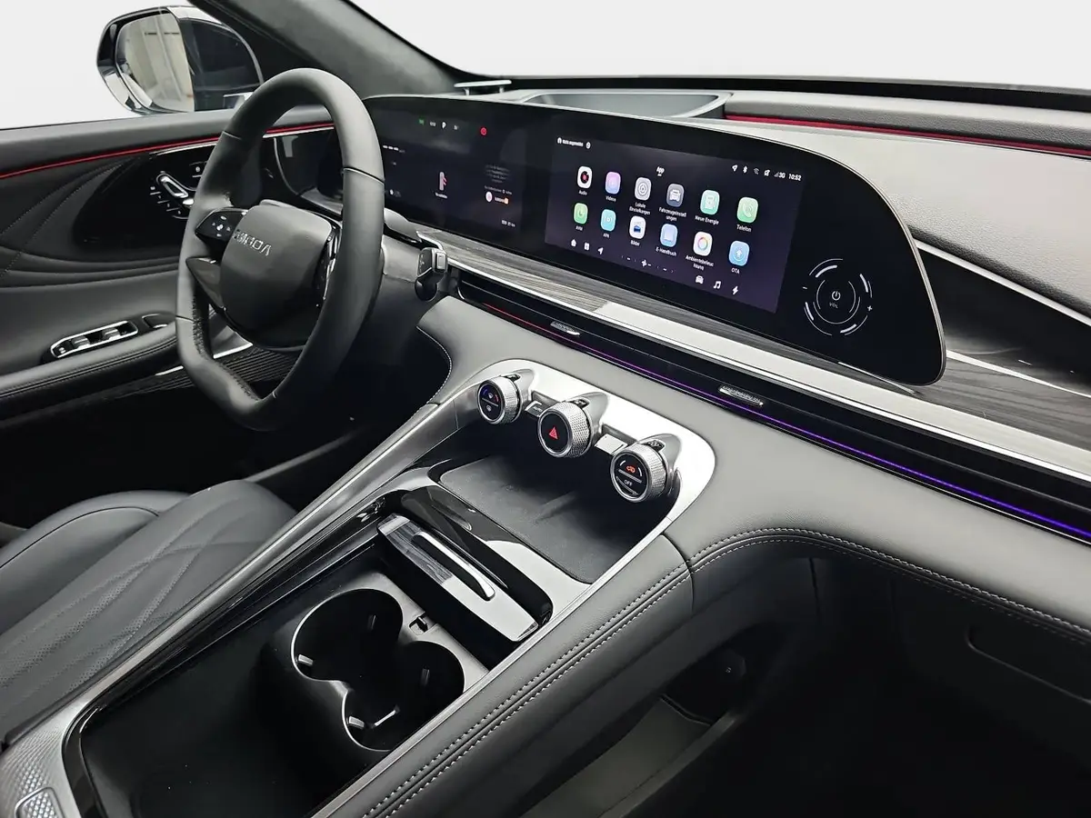 OMODA 9 PLUG-IN-HYBRID PREMIUM