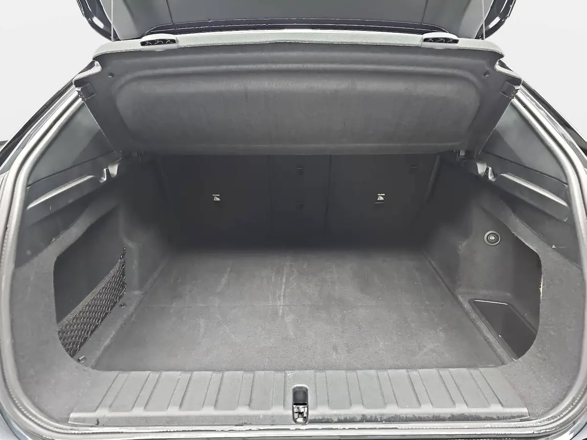 BMW X2 SDRIVE 18D AUTO. M SPORT NAVI LED ACC PANO KAMERA 