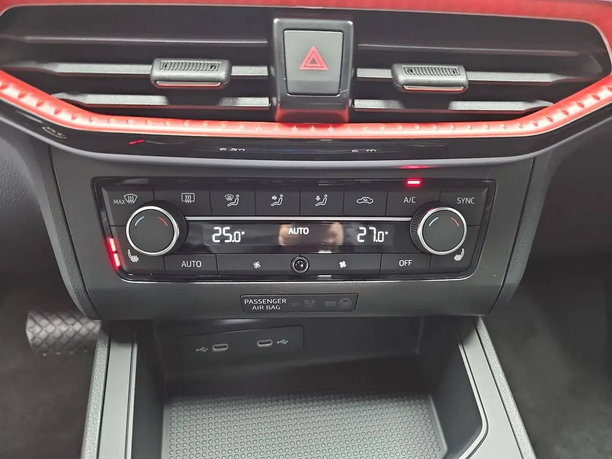 SEAT IBIZA 1.0 TSI DSG FR LED DAB KLIMAAUTO WINTER SICHT KAME