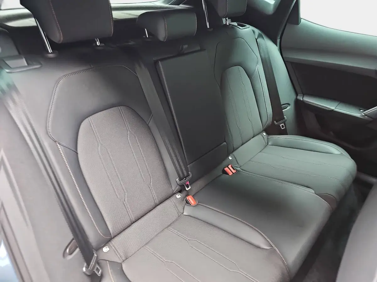 CUPRA FORMENTOR 1.5 E-HYBRID PHEV DSG LED-HD KLIMAAUTO AUDIO MIRRO