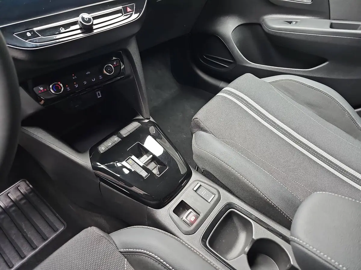 OPEL CORSA 1.2 TURBO AUTO. GS LED KLIMA SICHT WINTER DAB KAME