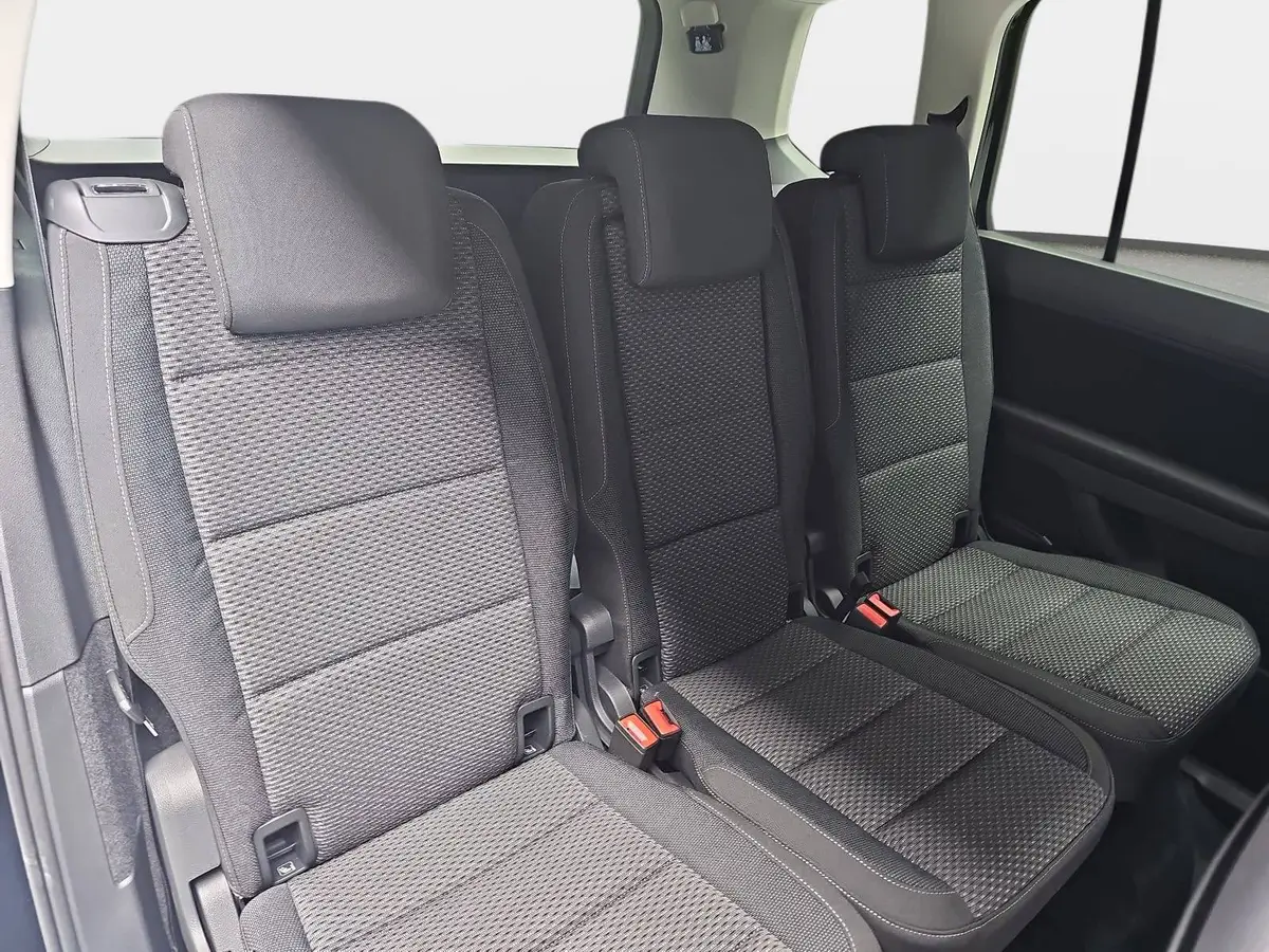 VW TOURAN 1.5 TSI DSG COMFORTLINE NAVI LED ACC SPUR WINTER 7