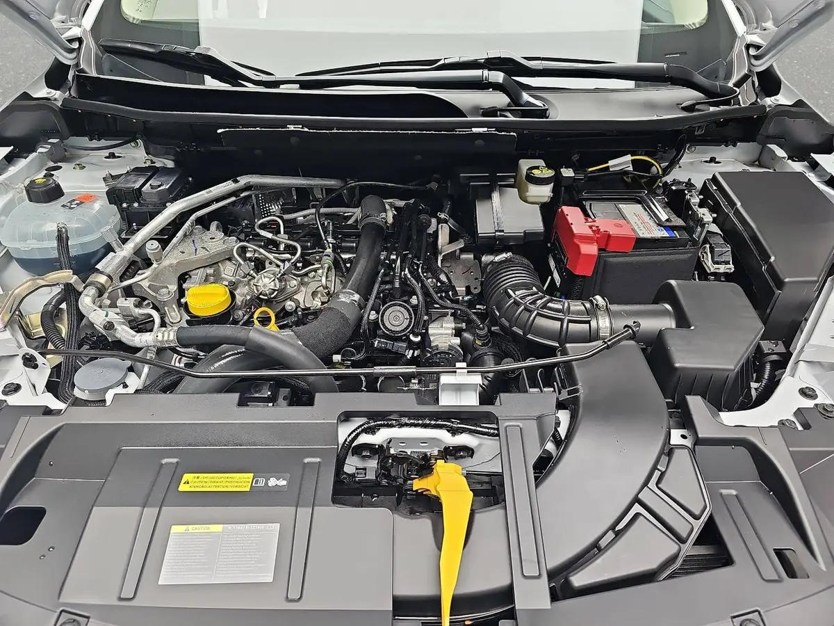 NISSAN QASHQAI 1.3 DIG-T XTRONIC N-CONNECTA PANO WINTER