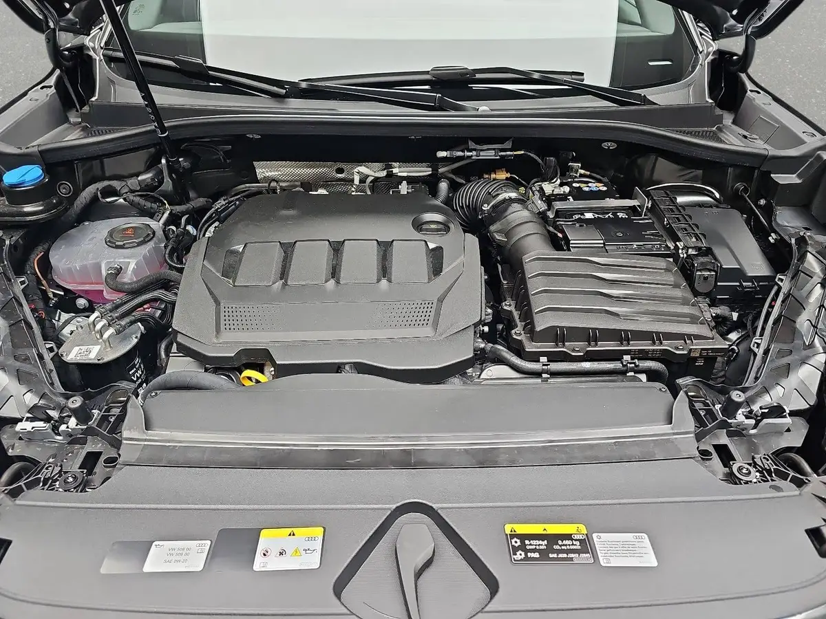 AUDI Q3 TDI S-TRONIC S-LINE NAVI LED-PLUS PANO