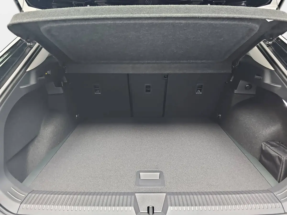 VW T-ROC 1.5 ETSI DSG LIFE ACC KAMERA WINTER AHK