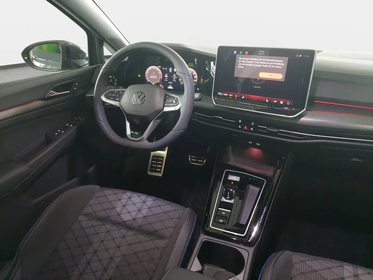 VW GOLF 1.5 ETSI DSG VIII R-LINE NAVI MATRIX-LED
