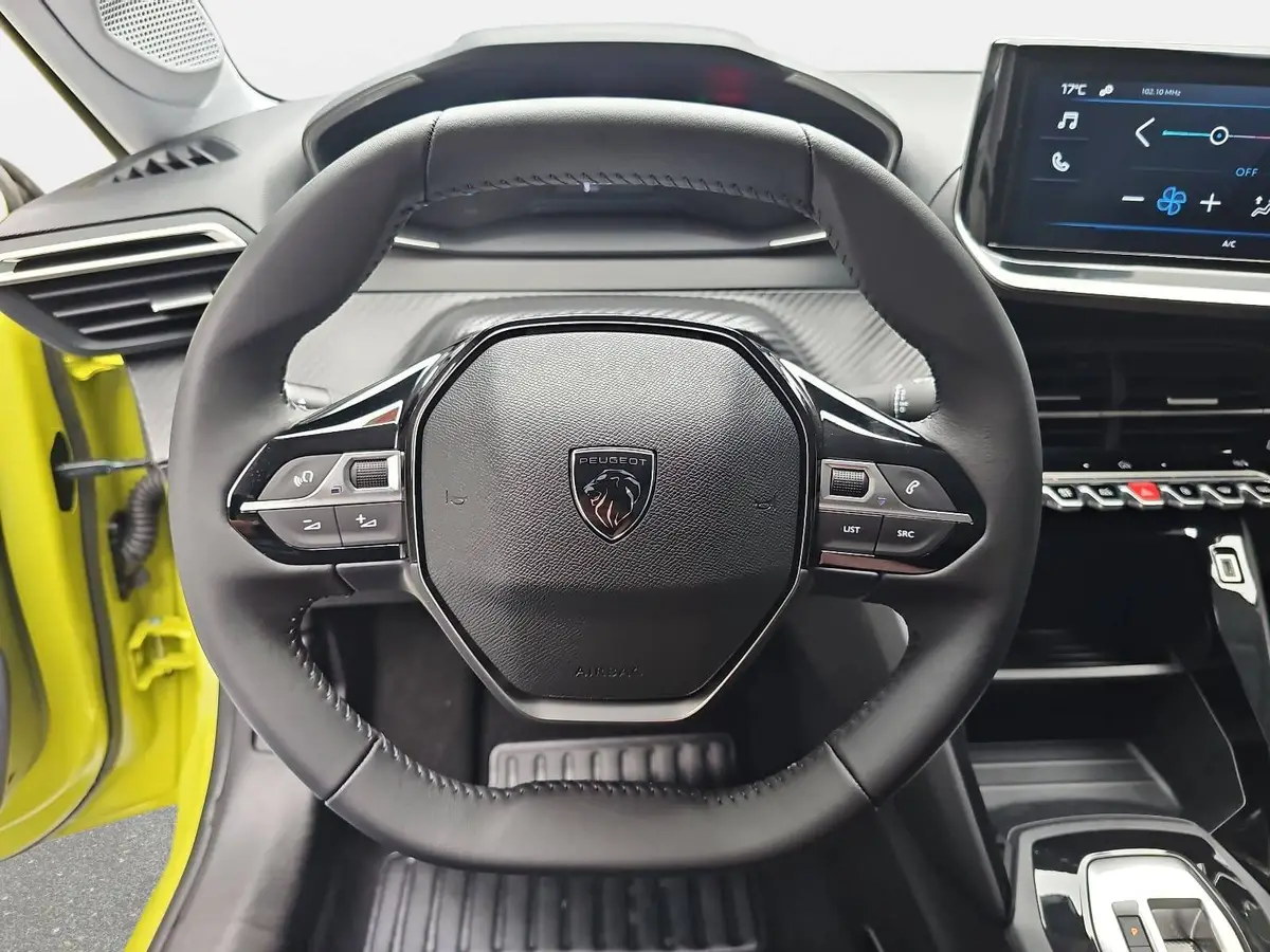 PEUGEOT 208 1.2 HYBRID 110 E-DSC6 STYLE LED GRA SHZ