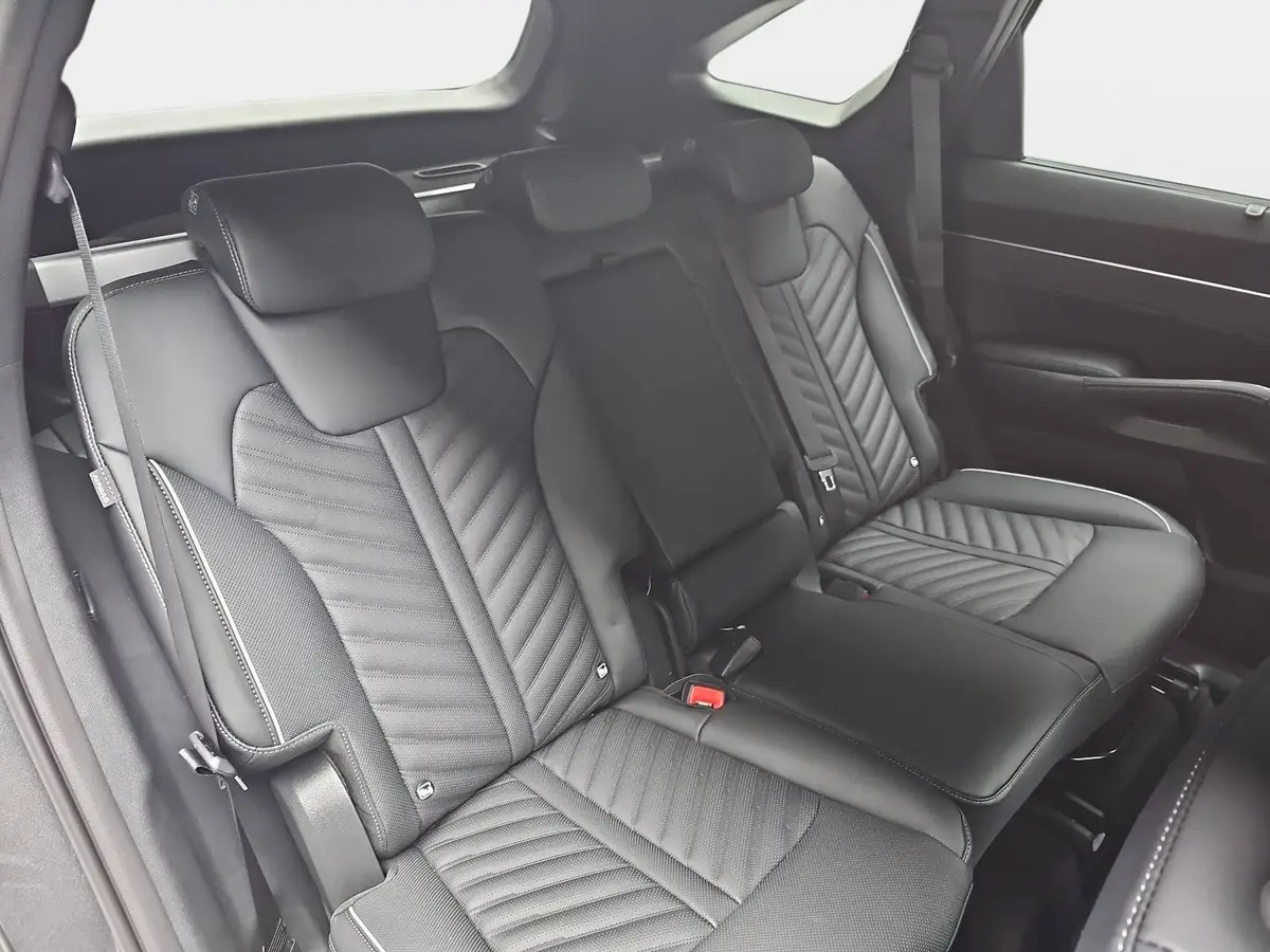 KIA SORENTO 1.6T PLUG-IN-HYBRID AWD AT6 PLATINUM LEDER NAPPA PREMIUM GLASDACH