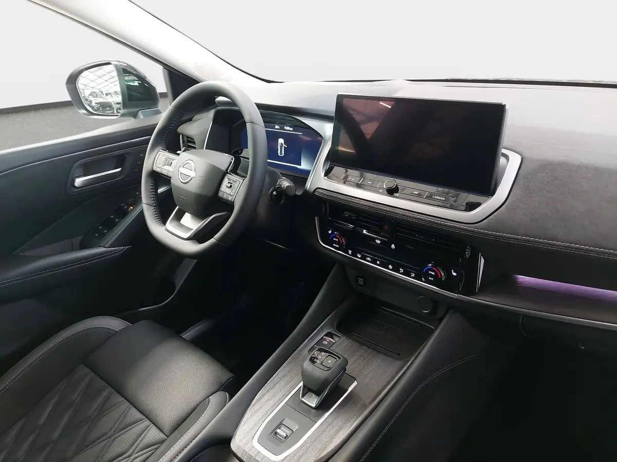 NISSAN QASHQAI 1.3 DIG-T MHEV AUTO. MJ27 TEKNA PREMIUM PAKET 2-FARBEN