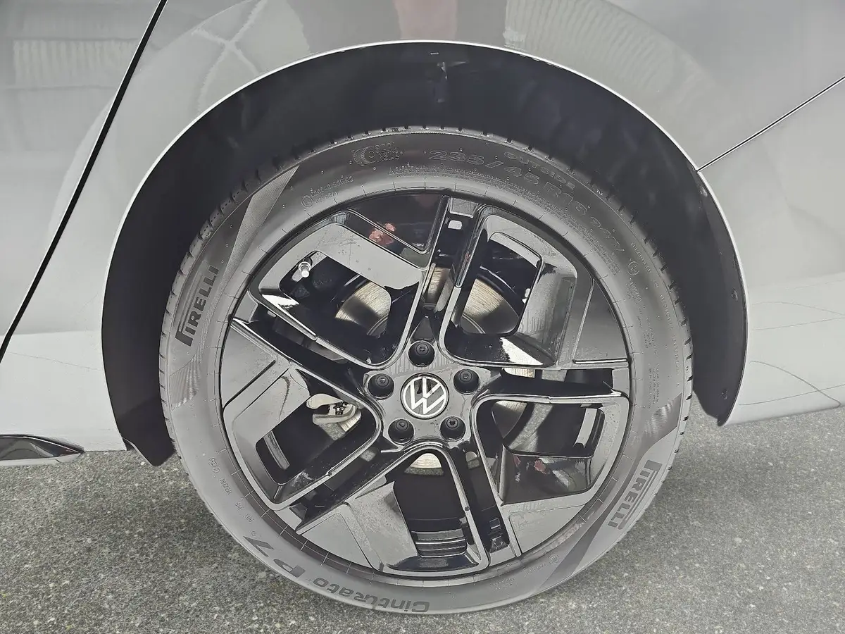 VW PASSAT VARIANT 2.0 TDI DSG R-LINE NAVI LED-MATRIX ACC PANO BLACK 