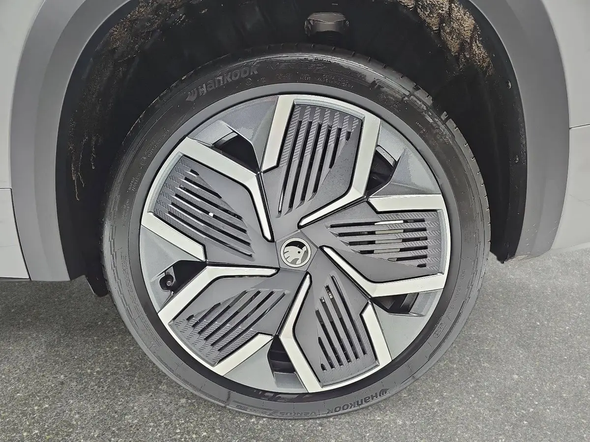 SKODA KODIAQ 1.5 TSI DSG SPORTLINE NAVI LED ACC WINTER 7-S KAME