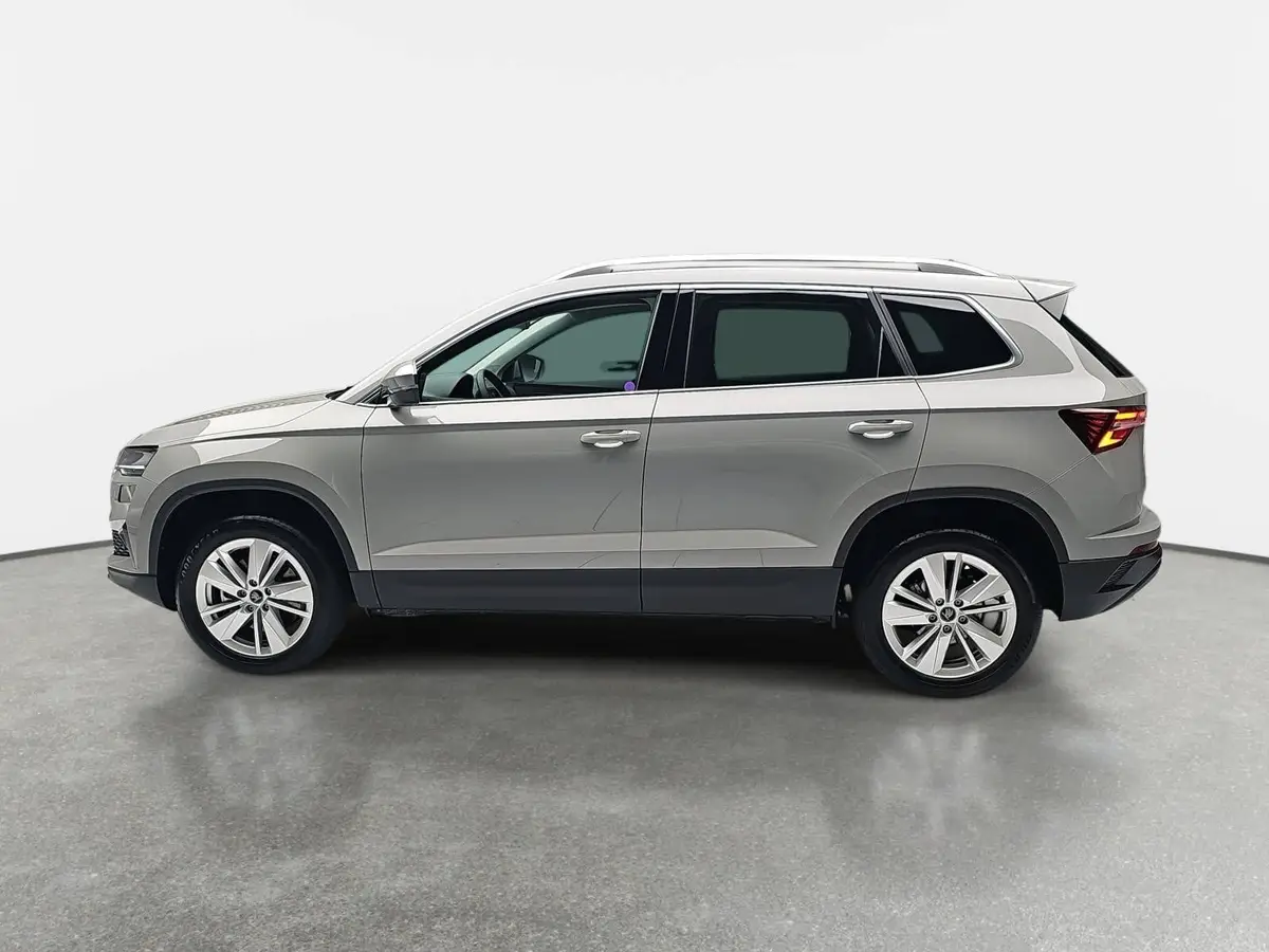 SKODA KAROQ 2.0 TDI DSG DRIVE NAVI LED AHK LM