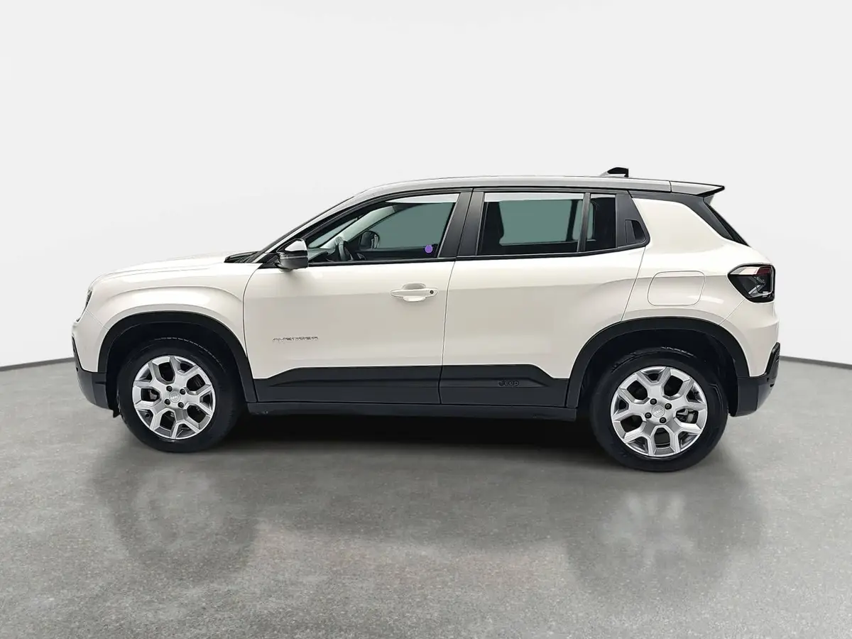 JEEP AVENGER AUTO. 51KWH ALTITUDE LED PANO LM17
