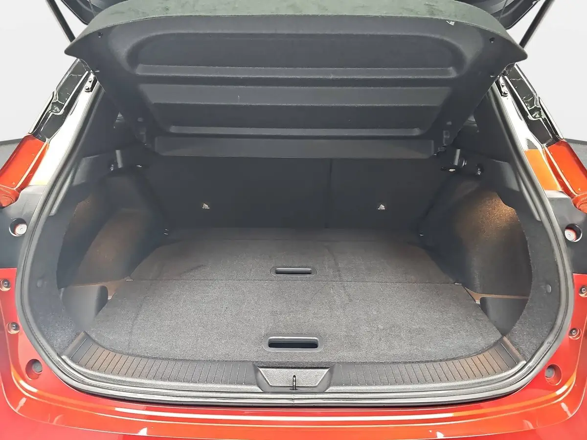 NISSAN QASHQAI 1.3 DIG-T MHEV AUTO. N-CONNECTA WINTER 2FARBEN