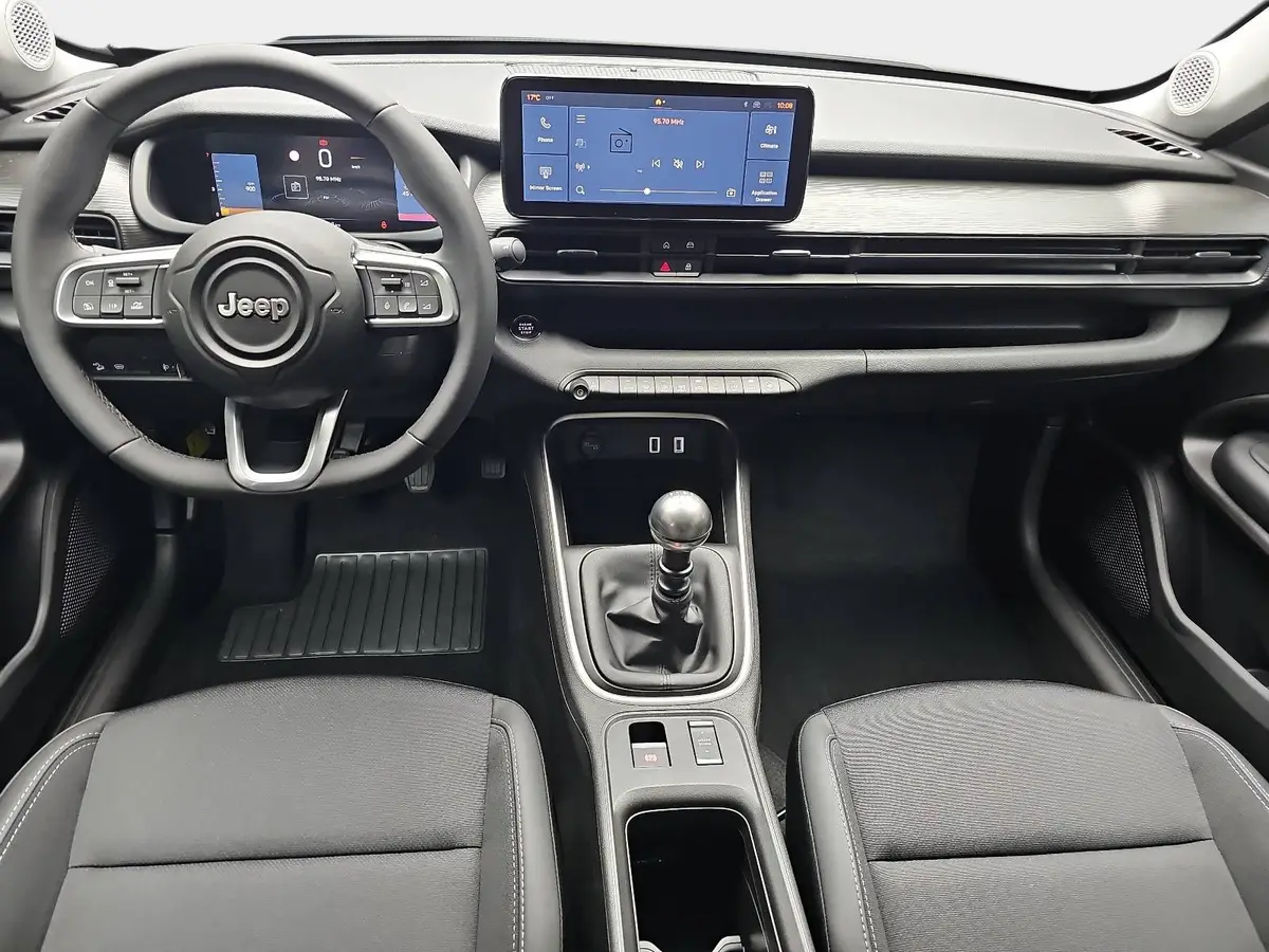 JEEP AVENGER 1.2 GSE T3 ALTITUDE MJ25 WINTER PAKET ALLWETTERREIFEN