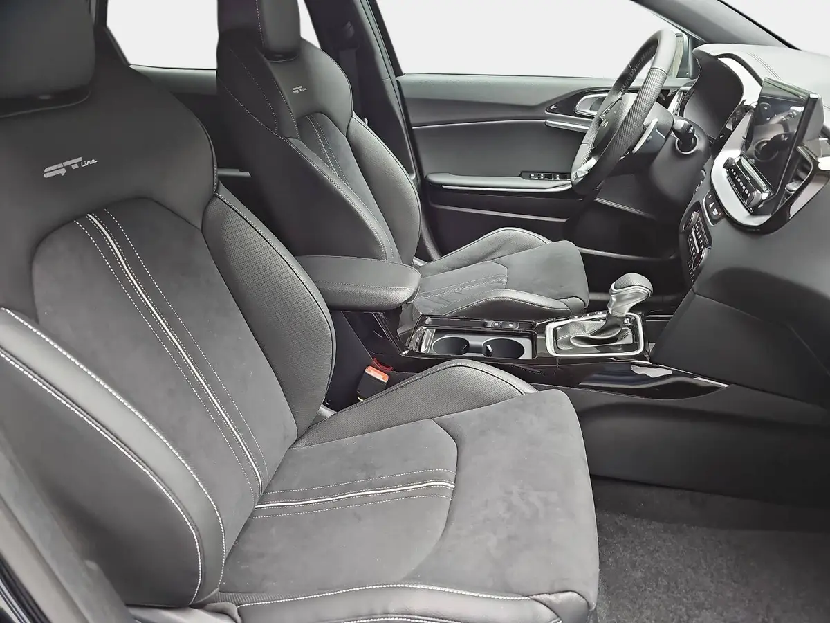 KIA XCEED 1.6 T-GDI 180 DCT GT-LINE MJ26 LEDER