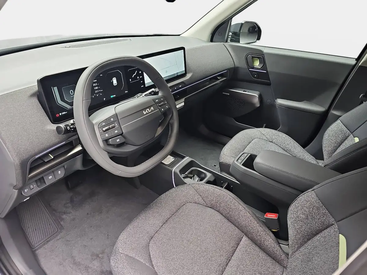 KIA EV2 42.2 KWH EARTH MJ27 4SITZE WINTER-CONNECT TECHN DRIVEWISE-PARK DESIGN