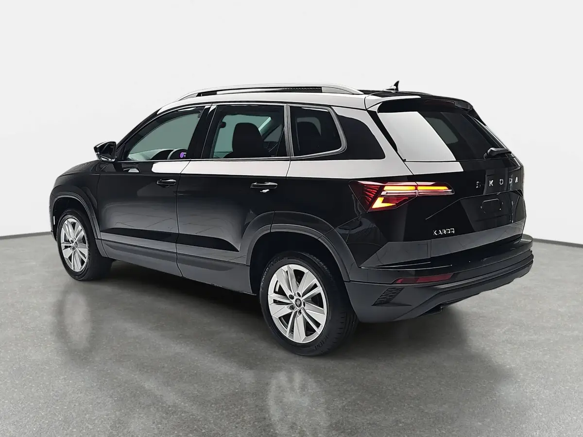 SKODA KAROQ 1.5 TSI DSG SELECTION NAVI LED ACC WINTER KAMERA A