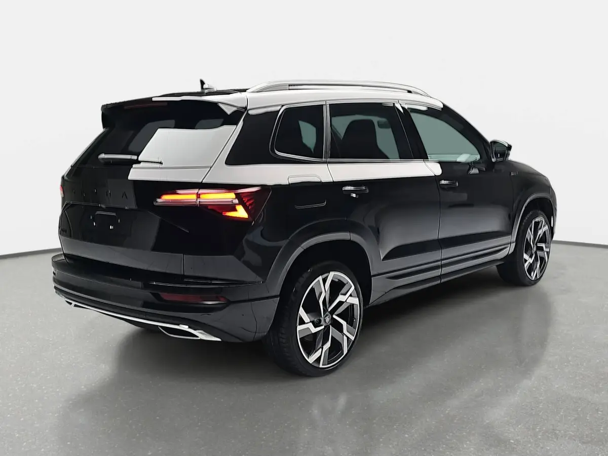 SKODA KAROQ 1.5 TSI DSG SPORTLINE NAVI LED PANO ACC WINTER KAM
