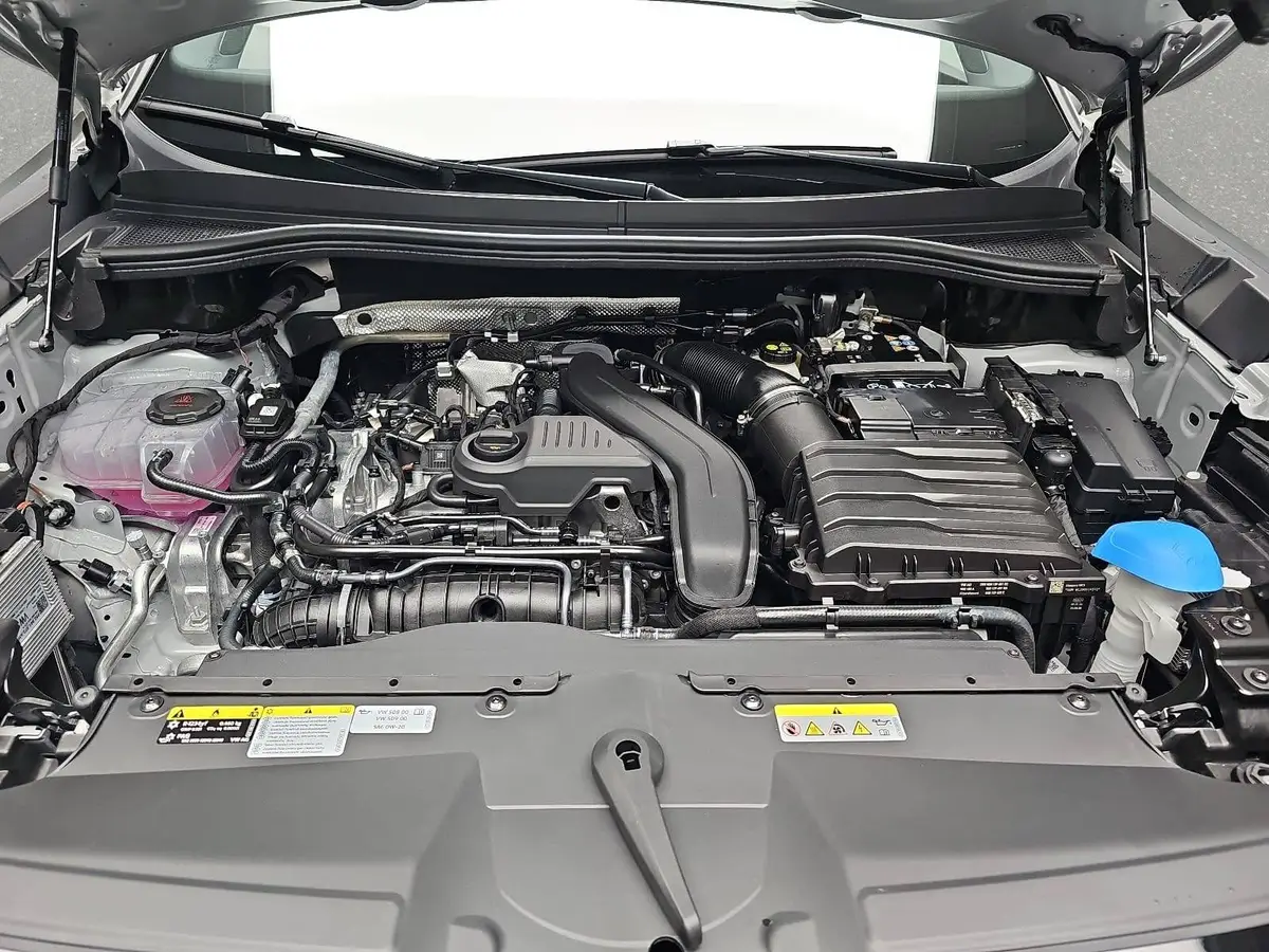 SKODA KODIAQ 1.5 TSI DSG SPORTLINE NAVI MATRIX ACC 7-S KAMERA A