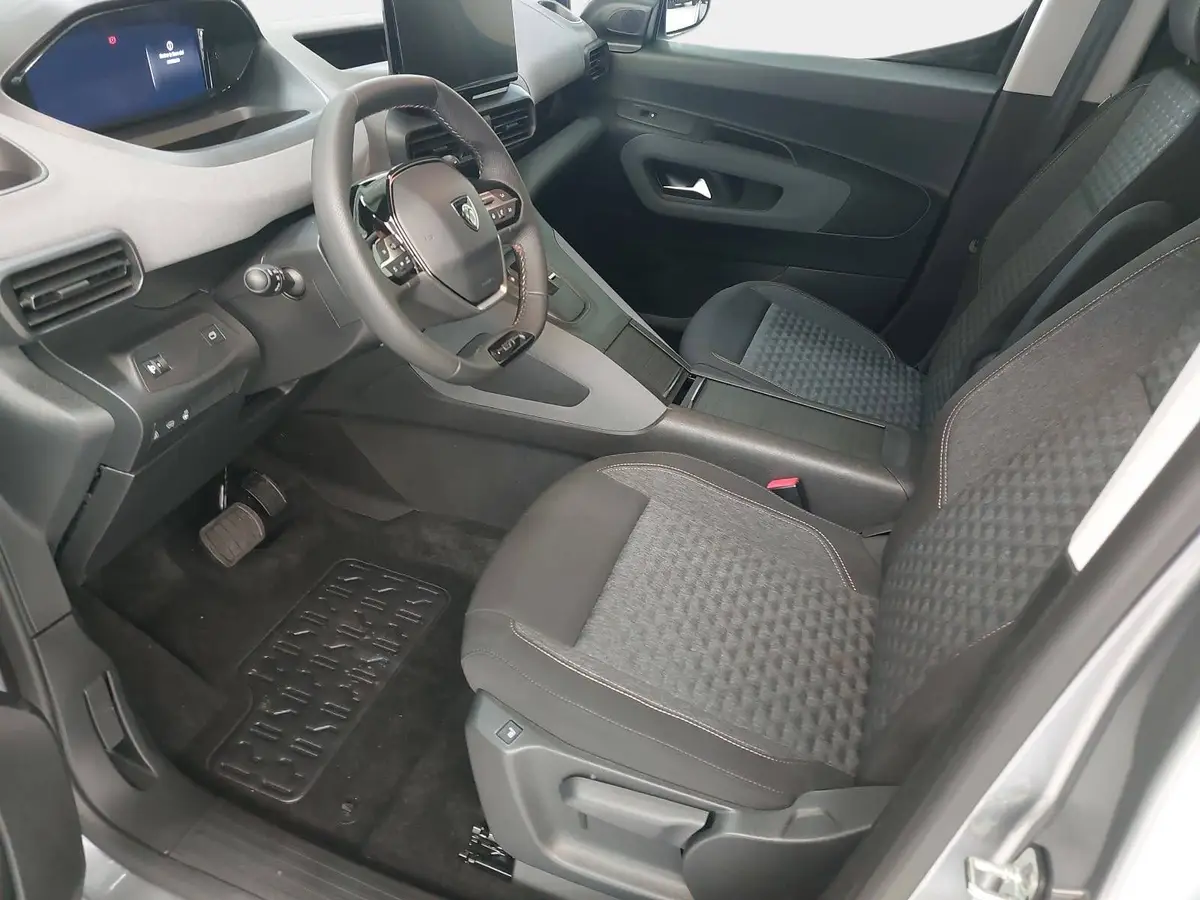 PEUGEOT RIFTER BLUEHDI 130 CV EAT8 GT L2 7-S NAVI LED AHK LM